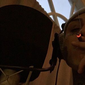 Meet your Posher, Dustin